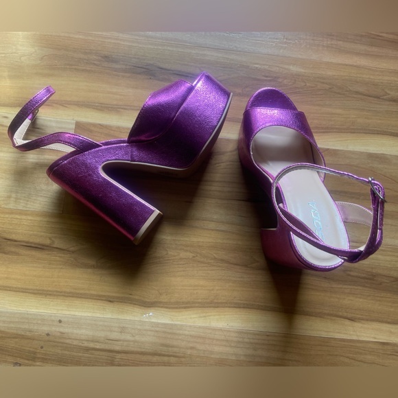 SODA Y2K Metallic Fuchsia Platform Chunky Heel sz 7 - Picture 15 of 15